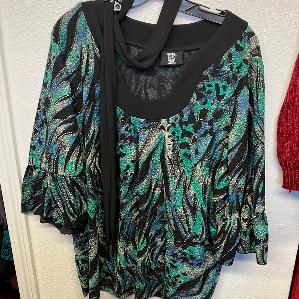 Studio 1940 Top